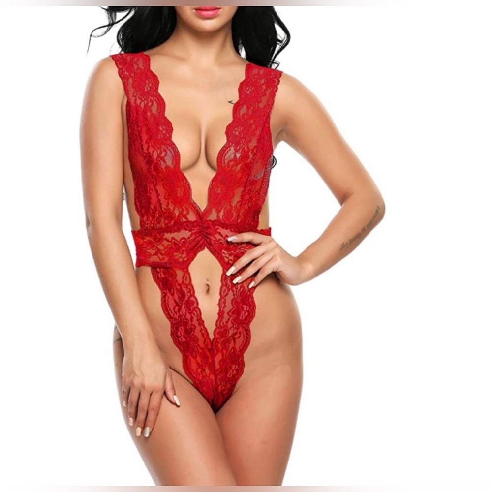 ❤️ New ❤️ Red Lace Plunge Bodysuit Lingerie Size Large ❤️